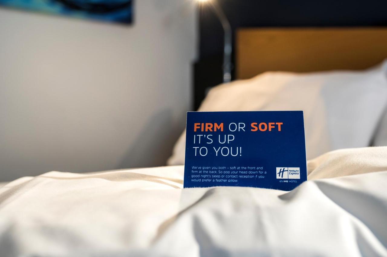 Holiday Inn Express Manchester East By Ihg Kültér fotó