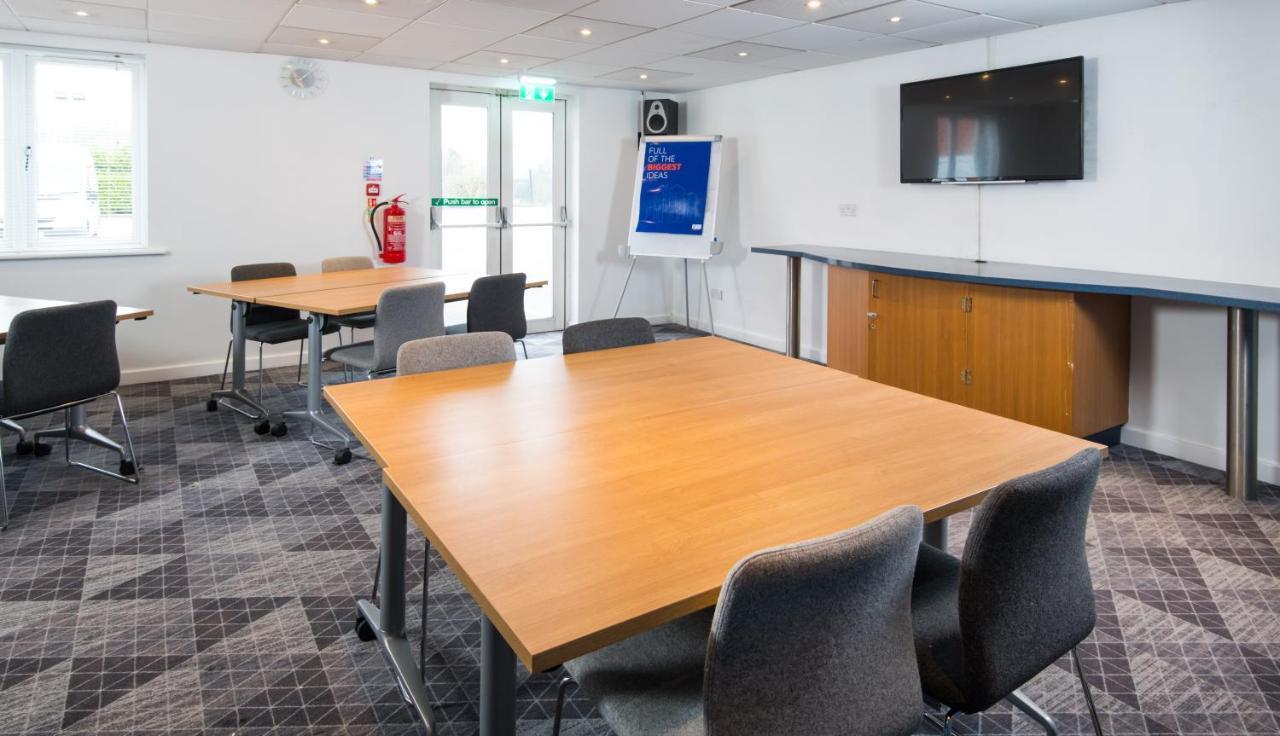 Holiday Inn Express Manchester East By Ihg Kültér fotó