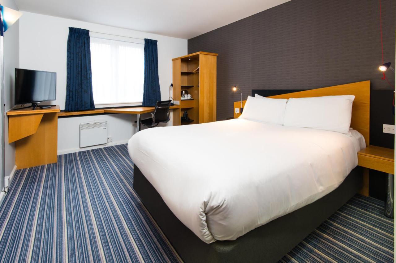 Holiday Inn Express Manchester East By Ihg Kültér fotó