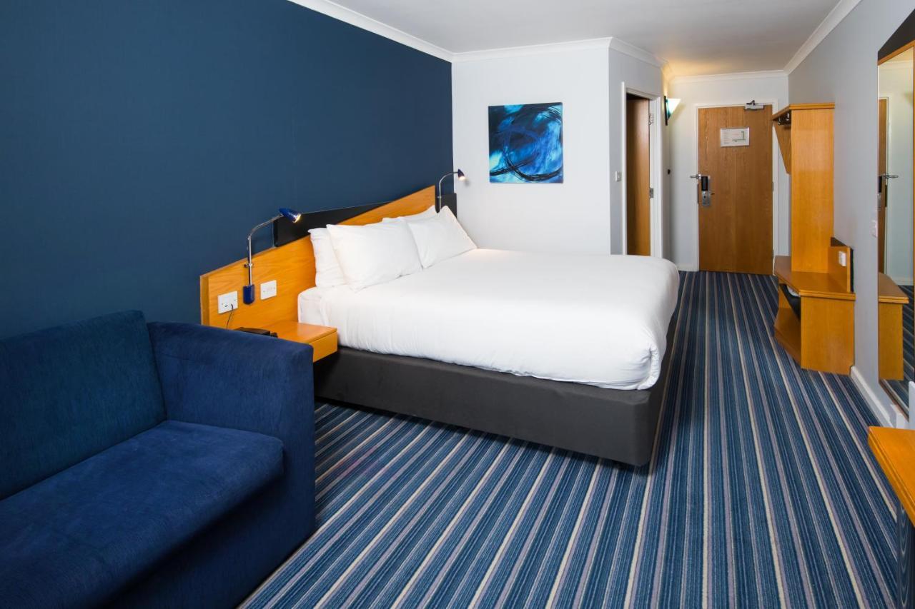 Holiday Inn Express Manchester East By Ihg Kültér fotó