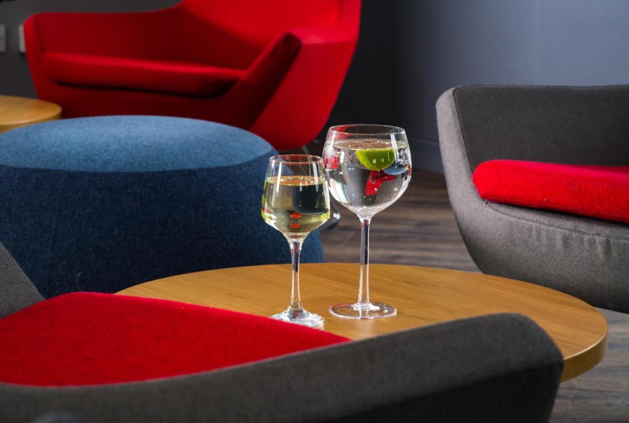 Holiday Inn Express Manchester East By Ihg Kültér fotó
