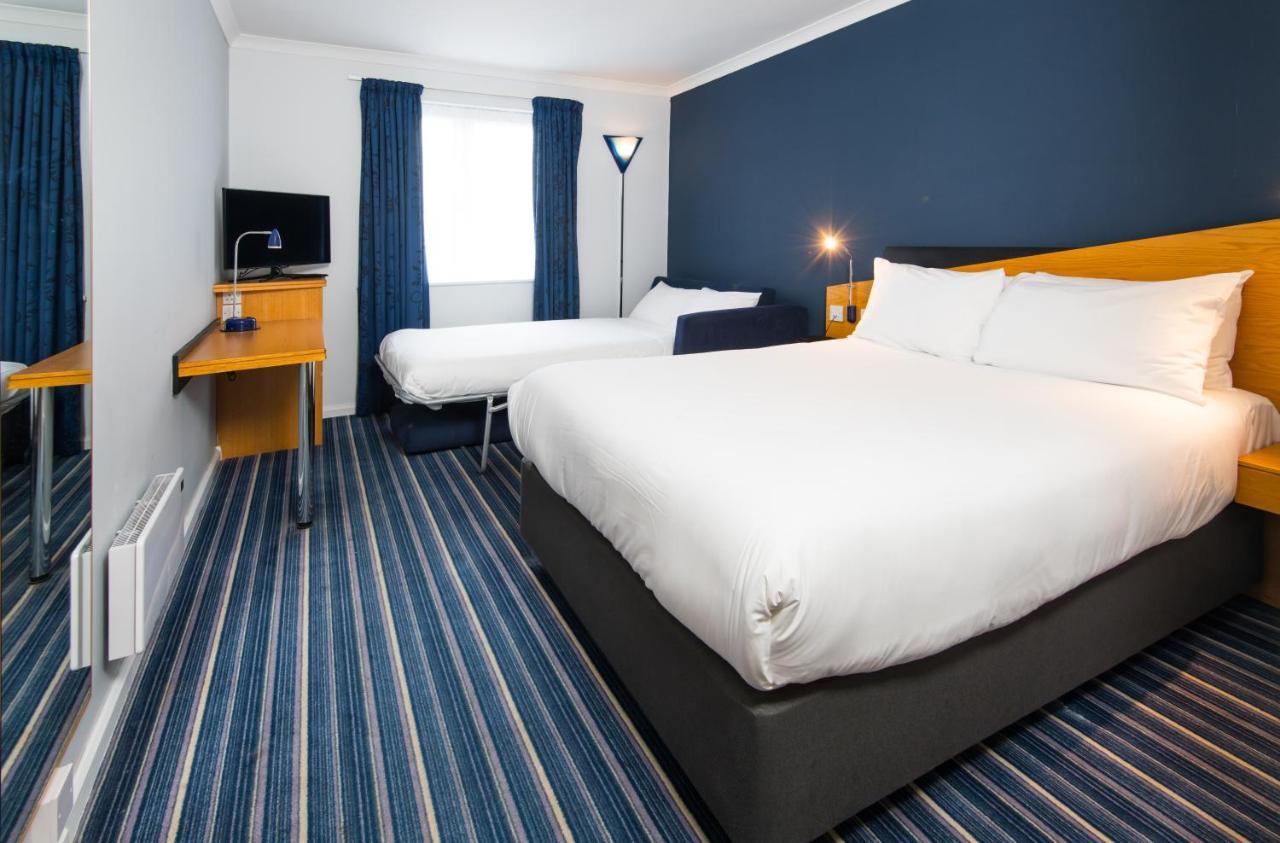 Holiday Inn Express Manchester East By Ihg Kültér fotó