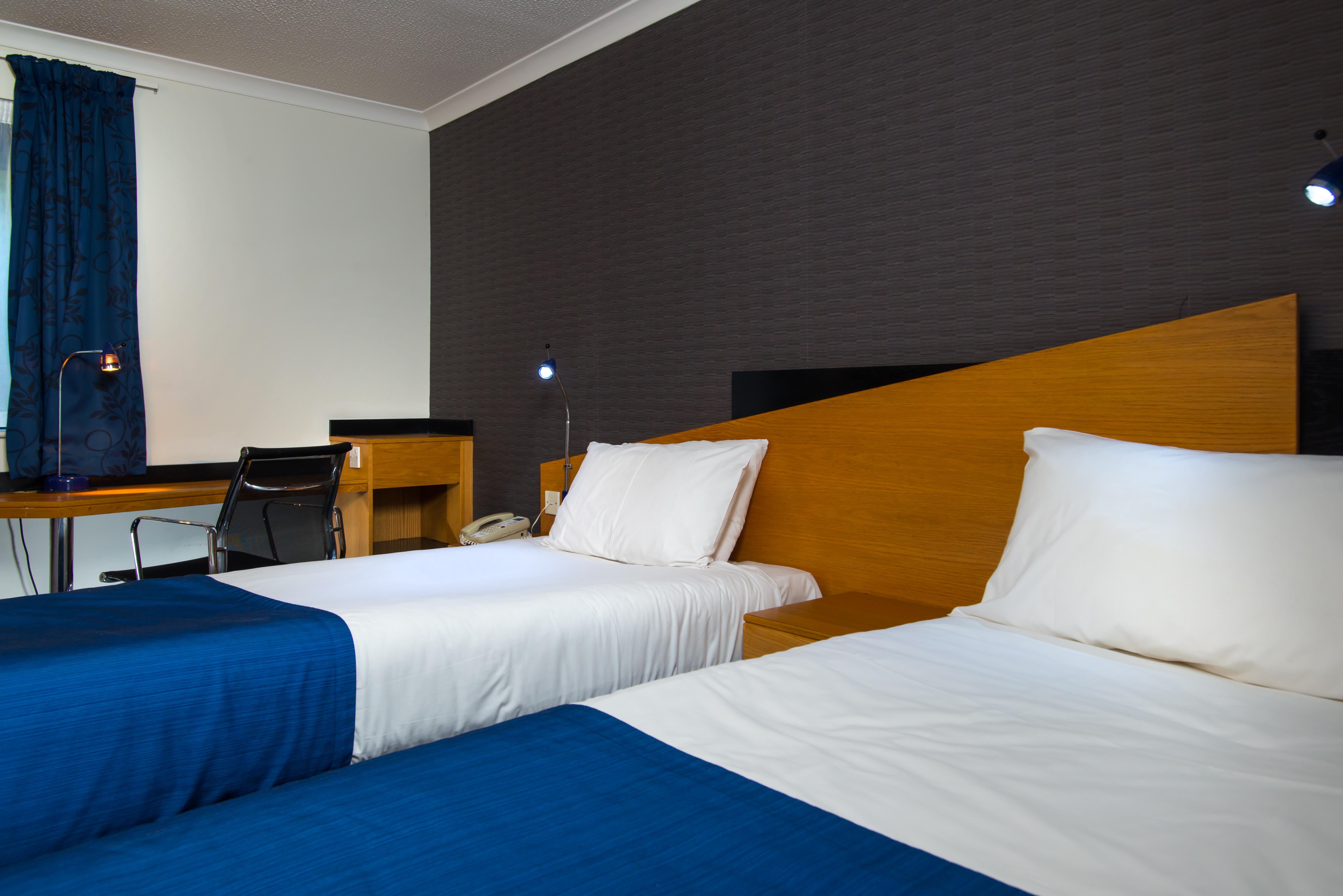 Holiday Inn Express Manchester East By Ihg Kültér fotó